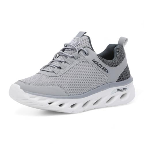 حذاء رياضي نسائي من مادلين - رمادي