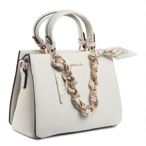 شنطة نسائية من مادلين