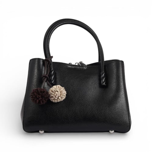 شنطة جلدية من مادلين - أسود