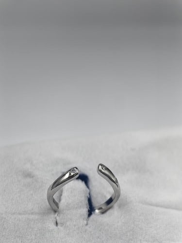 خاتم الانسياب الأنيق - فضة 925 بتصميم مفتوح