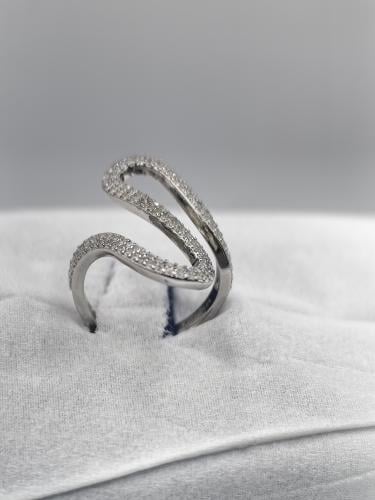 خاتم "المسار المزدوج" - فضة 925 مرصّع بالزركون