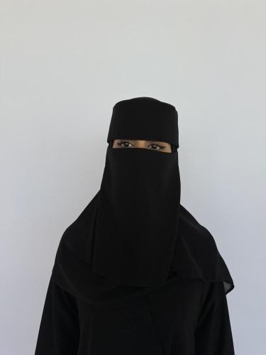 نقاب إسلامي مطاط طويل مايل ملكي