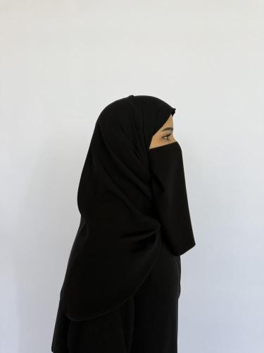 لثام ( نقاب كويتي )