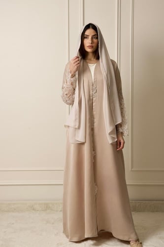 Vanilla Petals - A Cut