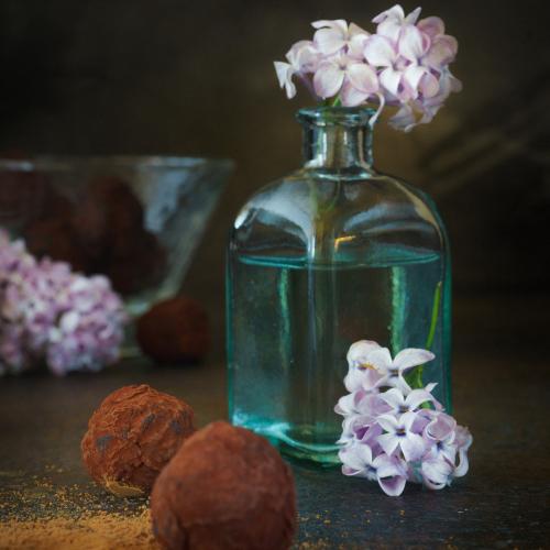 كريم بوتكس رموز لشد البشرة مع التنعيم والتفتيح