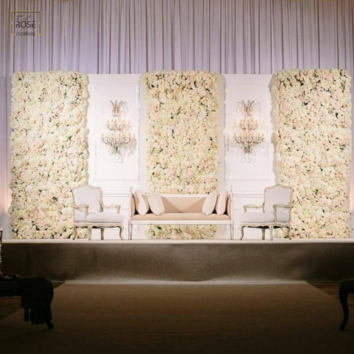 عرش زفاف باللوح والورد الصناعي