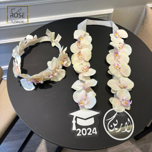 عقد مارينغا‏ مع طوق واكرليك اسم