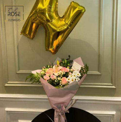 باقة موفبيبلارون مع بالون هوليوم