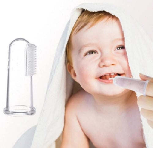 فرشاة الإصبع لتنظيف فم الرضيع من عمر الولادة