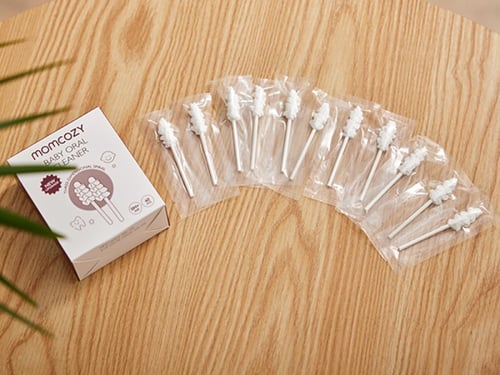 Momcozy –ممكوزي أعواد تنظيف فم ولسان الطفل | فرشاة...