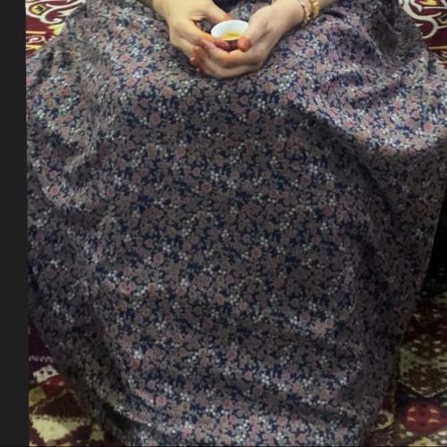 جلابيه وسروال داخلي طويل واسع بكرسي .طقم قطعتين