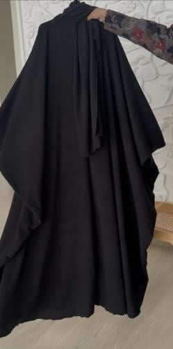 بشت الدفء الملكي الأسود