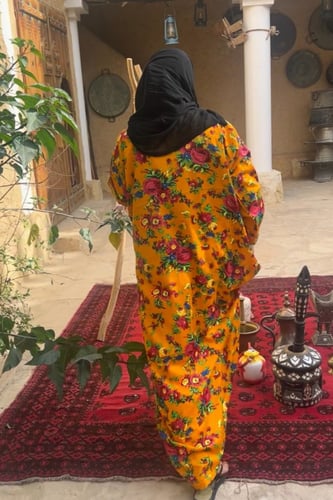 جلابية مع شك ديجتال ناعم بالصدر والاكمام فستان