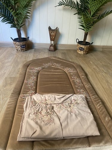 سجادة صلاة اسفنج مريحة لكبار السن وجلال صلاة مطرز...