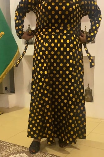 جلابيه جميلة مع طرحة الأولين تل وحزام