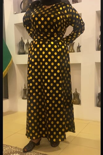 جلابيه جميلة مع طرحة الأولين تل وحزام