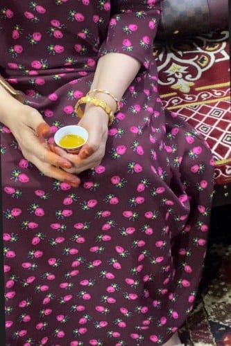 جلابيه وسروال داخلي طويل واسع بكرسي طقم قطعتين