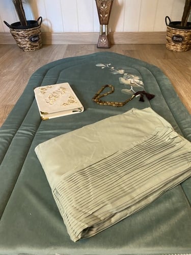 سجادة صلاة سجادة اسفنج مريحة لكبار السن وجلال صلاة...