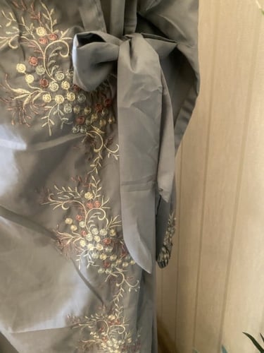 سجادة صلاة اسفنج وجلال صلاة مطرز.