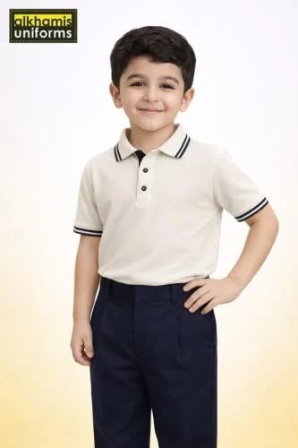 بلوزة أبيض نصف كم (خط كحلي)