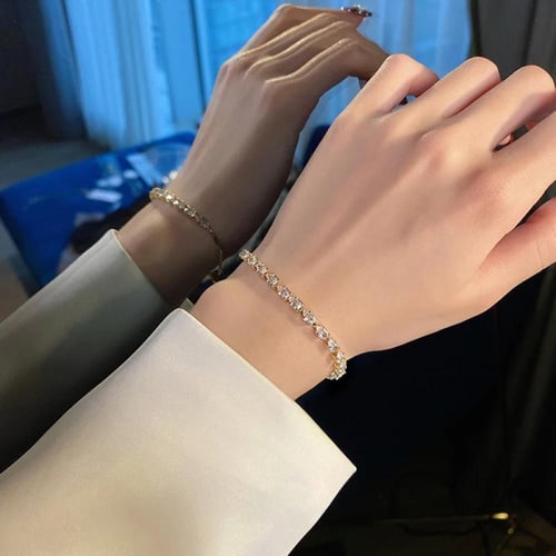 سوار نسائي أنيق