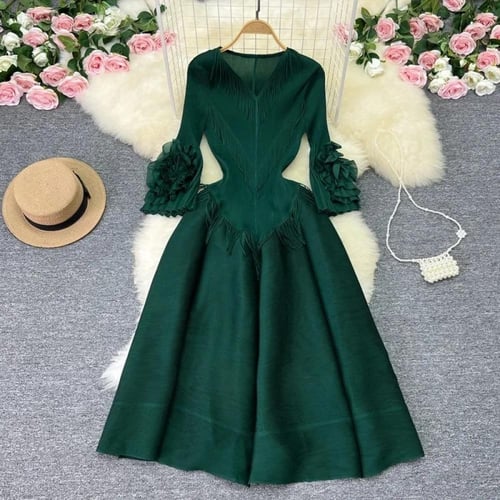 فستان نسائي أنيق