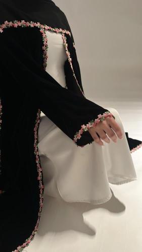 عبايه زهور