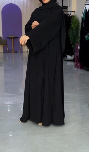 عباية رنا