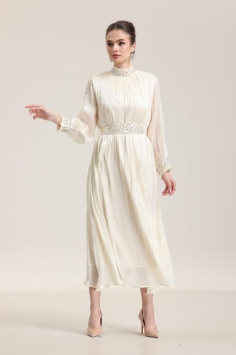 فستان بيج شيفون مطرز مع حزام