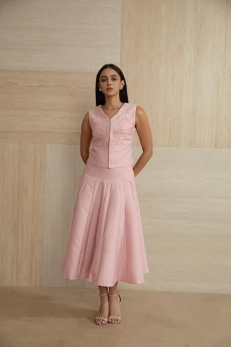 طقم كريب ميدي مطرز