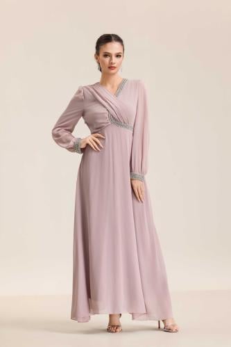 فستان وردي شيفون الصدر والكم مطرز