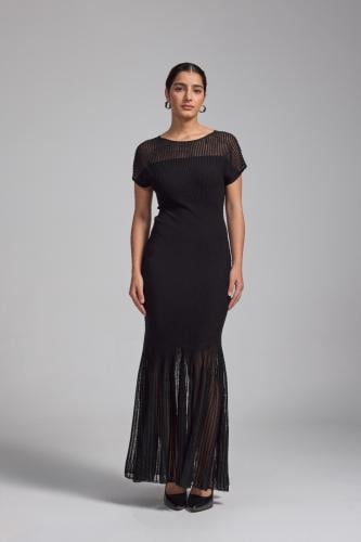 فستان أسود كم قصير استرتش