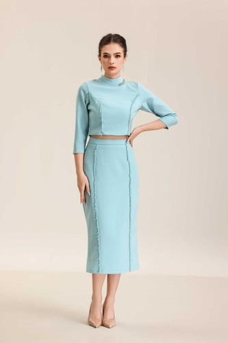 طقم ميدي مطرز تيفاني