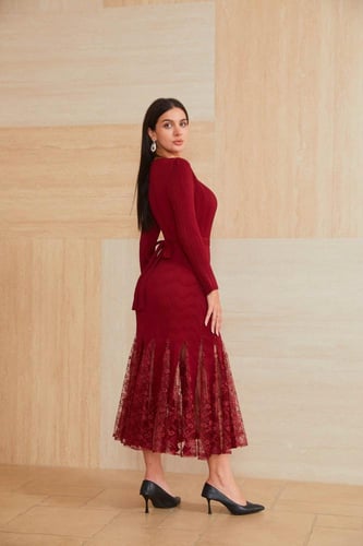 فستان احمر استرتش بلاسية