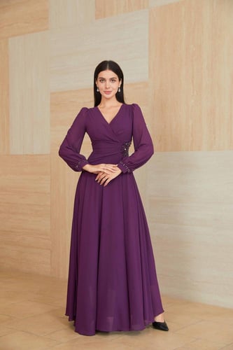 فستان موف شيفون تطريز بالخصر