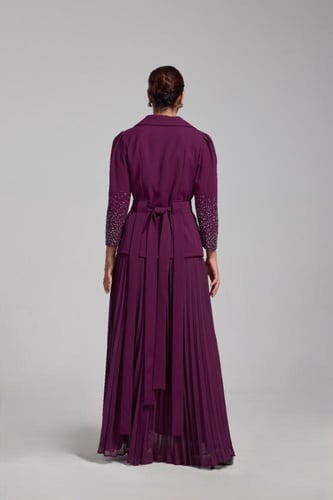 فستان موف كم حيران مفصص