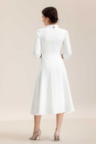 فستان مطرز من لافالي