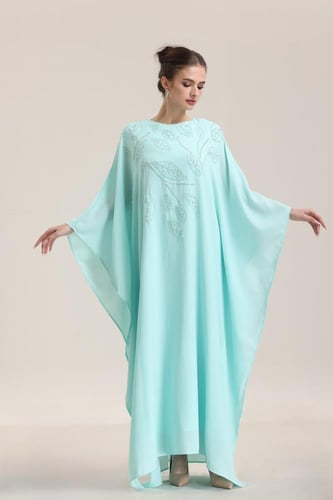 جلابية تيفاني قطعتين فراشة مطرزفصوص خرز