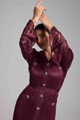 فستان عودي كم طويل بيليسيه