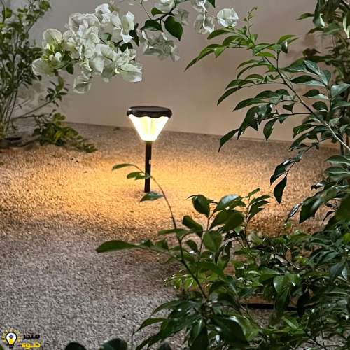 انارة حدائق بالطاقة الشمسية