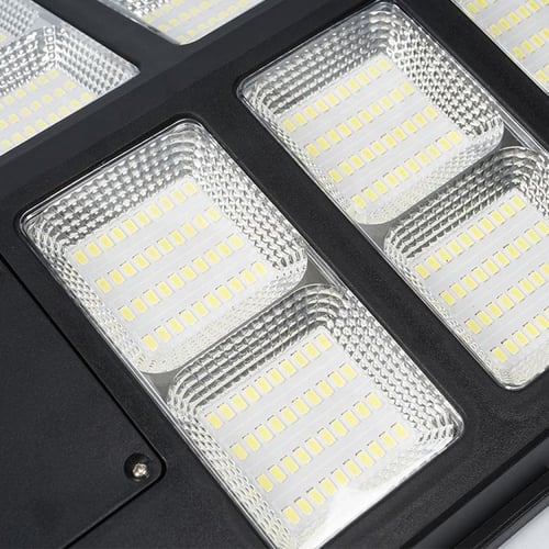 كشاف 400 واط طاقة شمسية