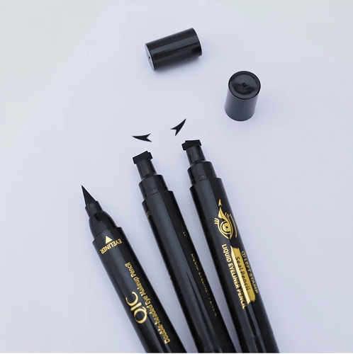 ختم كحل الدقيق للعيون الجذابة