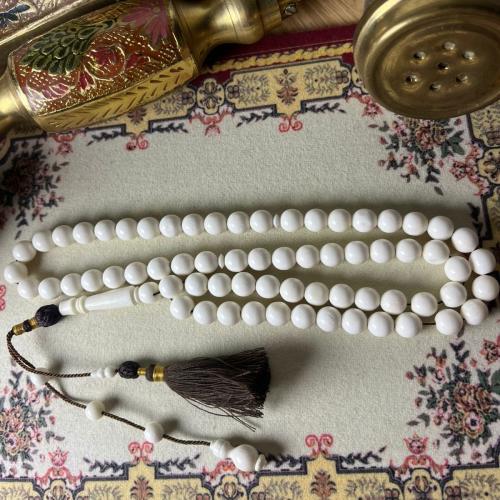مسباح عظم جمل دائري- حجم الخرز 8 م- كركوشة تفصيل ب...