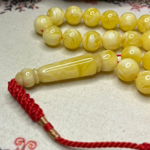 مسباح بكلايت شبيه الكهرمان الشكة: كركوشة تفصيل يدو...