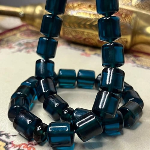 مسباح زعفران فواح (برميلي) -الشكة:كركوشة تفصيل يدو...