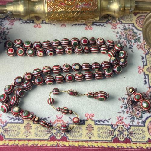 مسباح خشب الكافور المضغوط- حجم الخرز 10 م-الشكة تم...