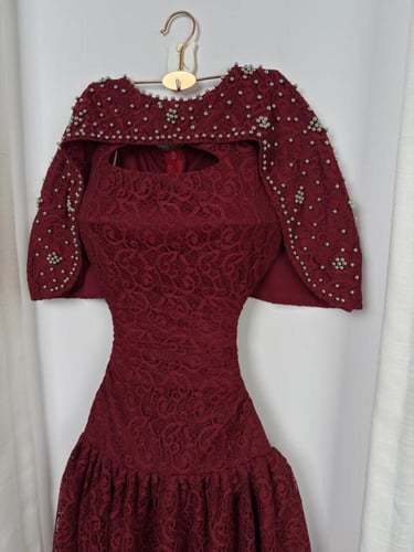 فستان وهج الكرز