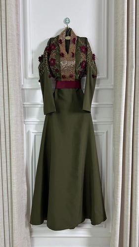 فستان ليالي الغابة الملكية