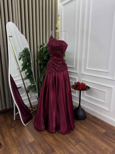 فستان فجر المارون