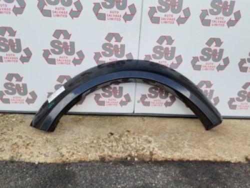 FR Wheel arch moulding LH